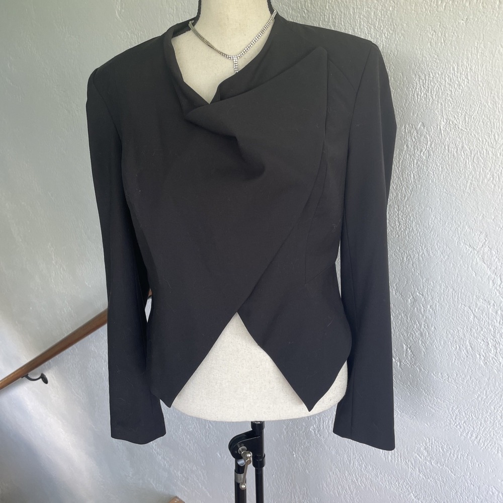 Bebe Women Black Asymmetrical Wool Blend Cropped Jacket Sz 8 Kimono Bolero Style